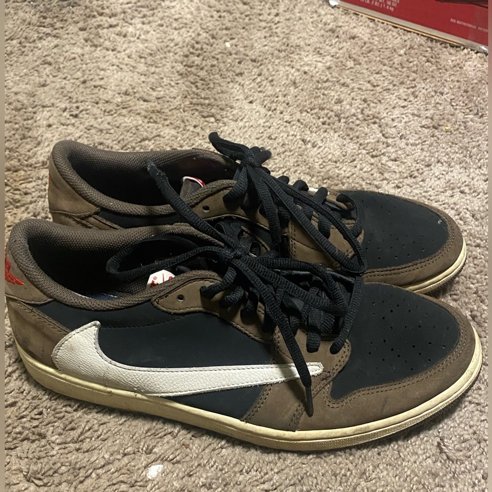 Travis Scott 1’s Lows